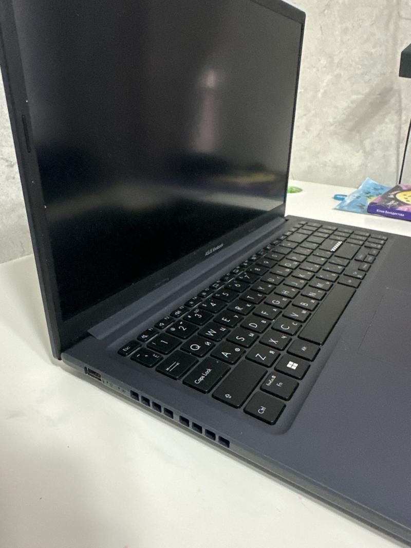 Ноутбук ASUS Vivobook X1502ZA