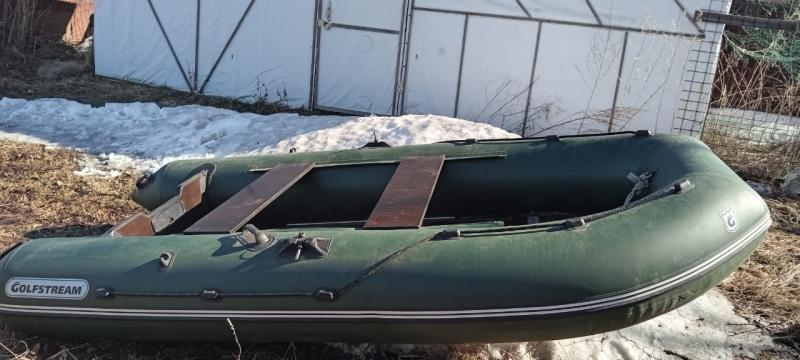 Продам лодку пвх" Гольфстрим"