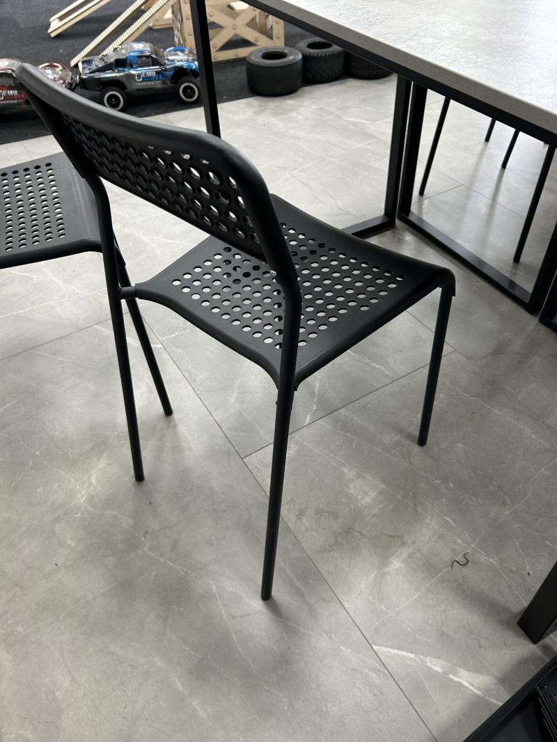 C��� adde (����� IKEA)