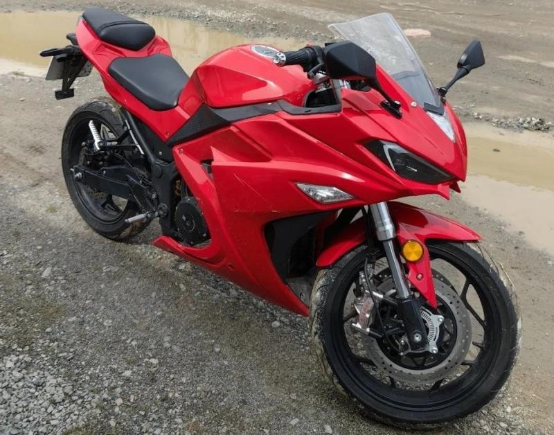 ��������������� � ������ Yamaha R3 3��� 180��