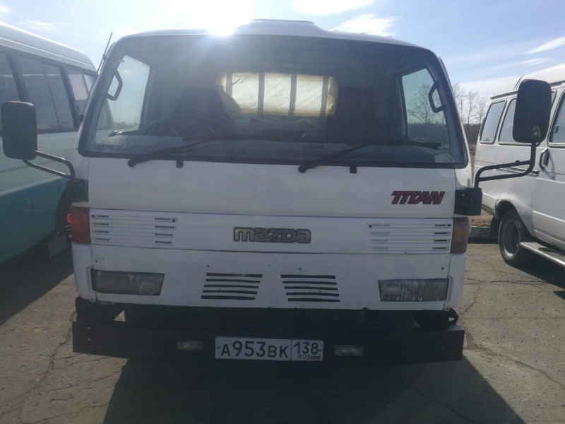 Мазда Титан,широколобик