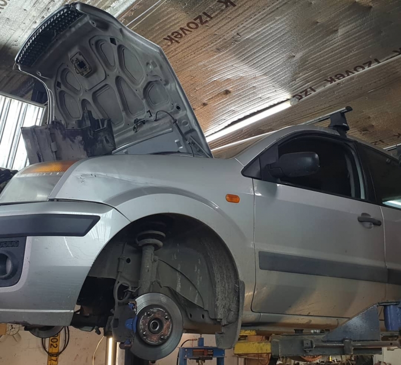 Автосервис Форд Опель Мазда