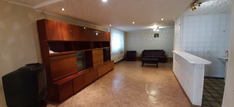2-к квартира, 72 м2, 1/5 эт.