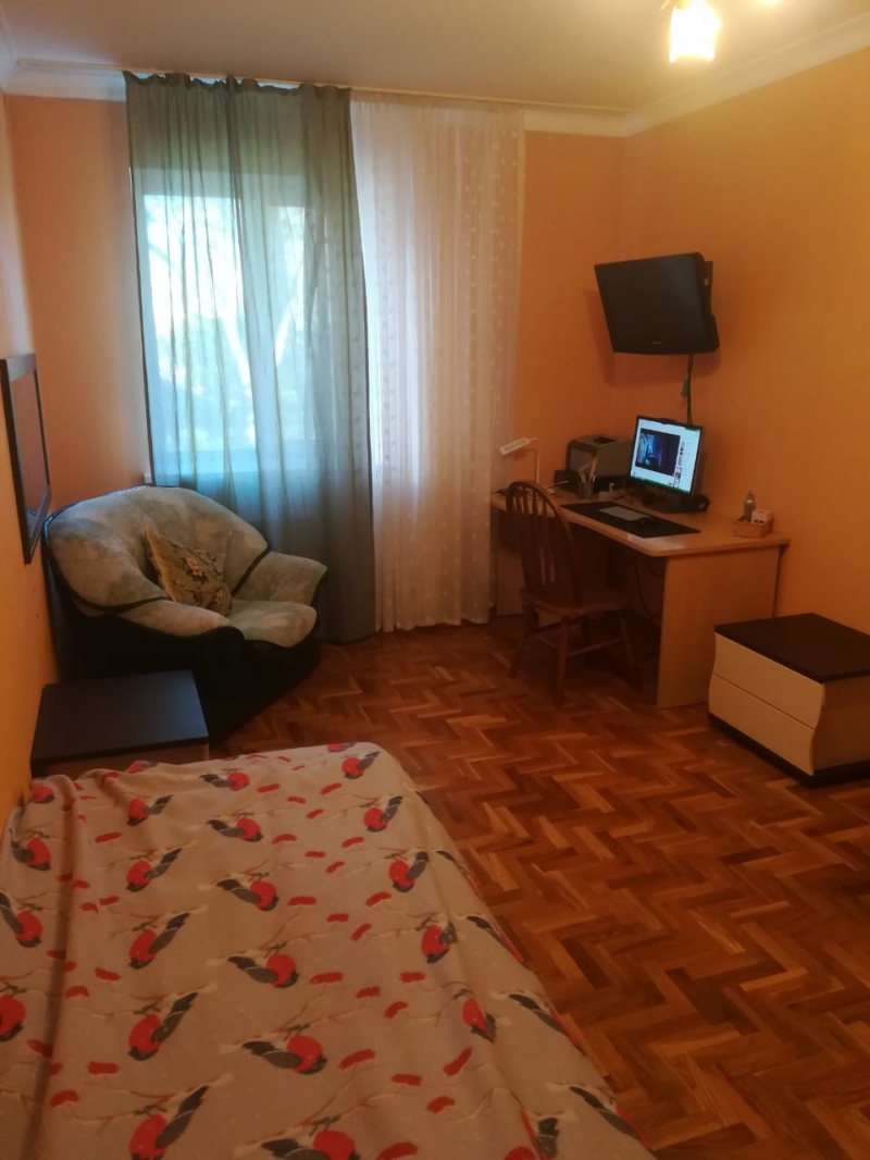 3-к квартира, 100 м2, 2/7 эт.