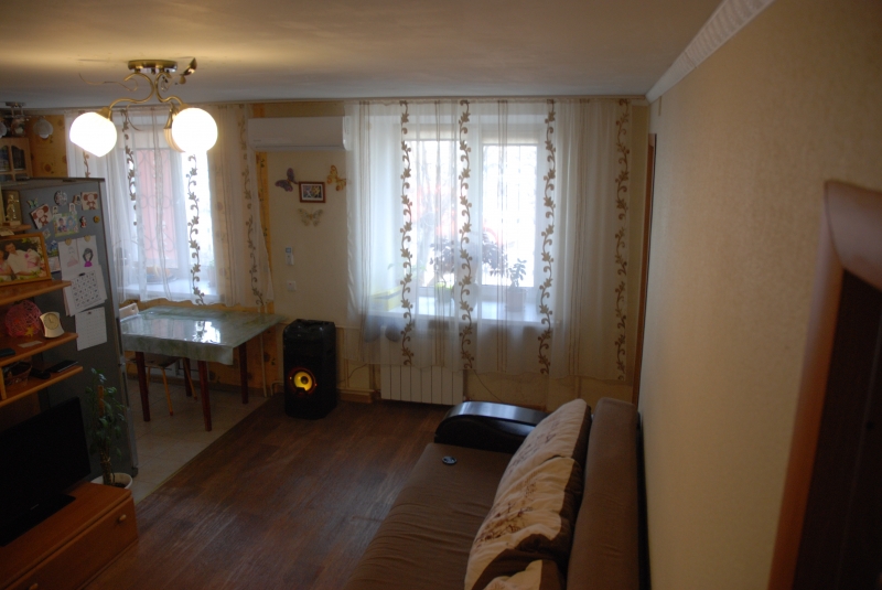 3-к квартира, 52 м2, 1/5 эт.