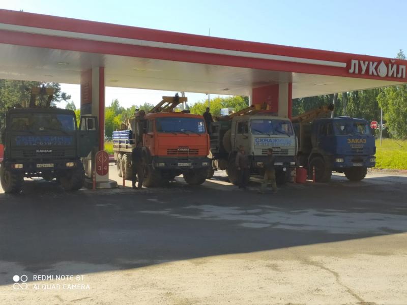 Бурение скважин.