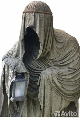 Скульптура "Странник"