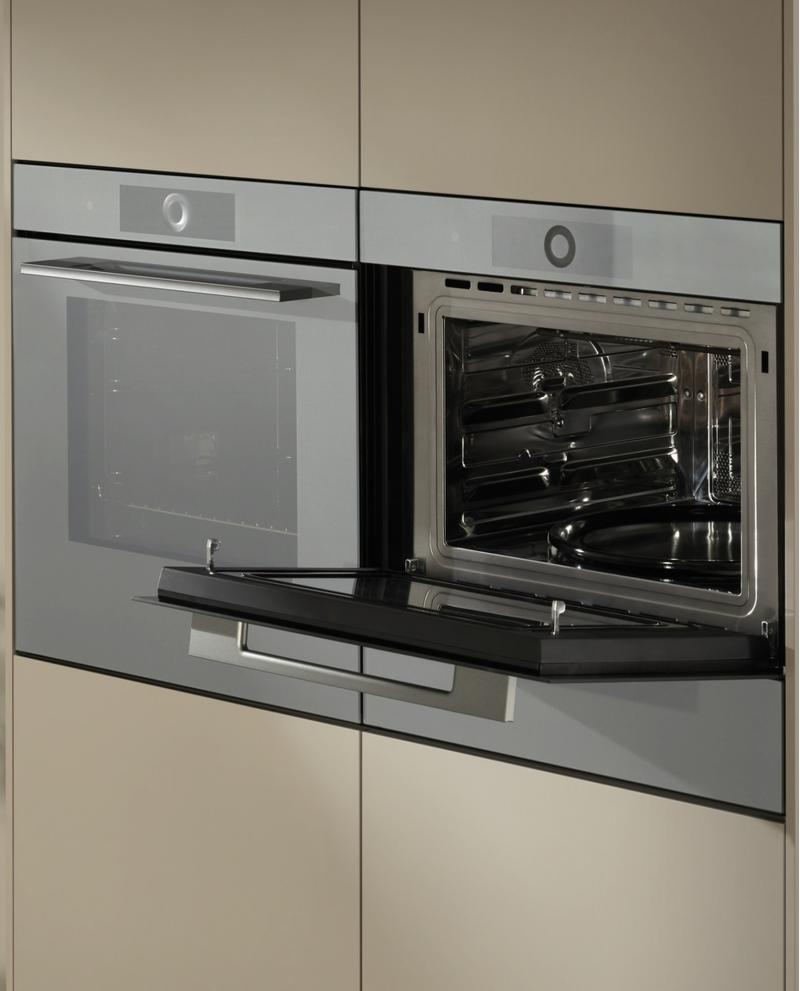 Продается Микроволновая печь CombiMiwell V4000 45 V ZUG