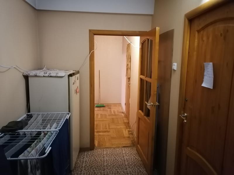 ������� � 3-� 50 �2, 6/9 ��.