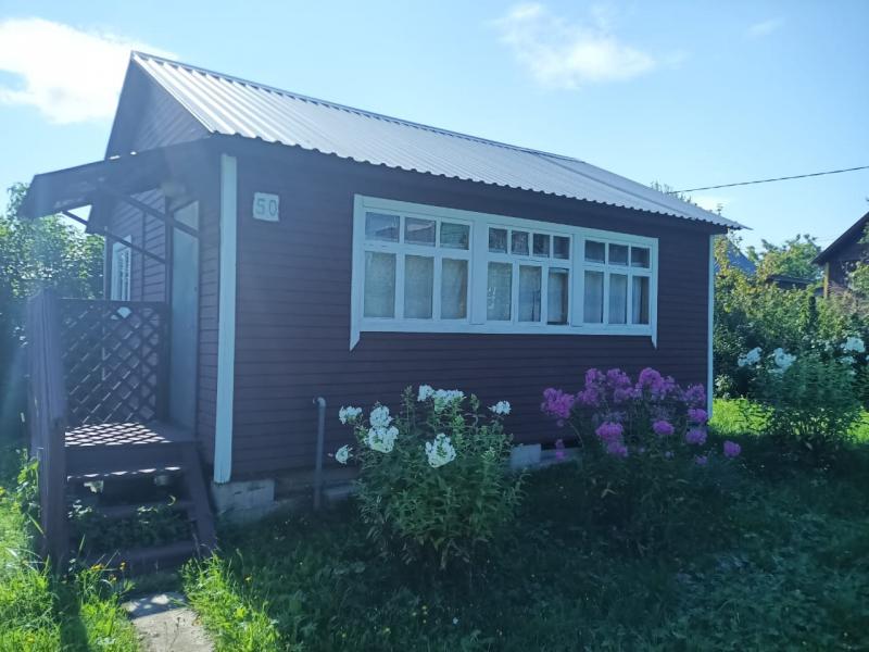Продам участок СНТ с постройками