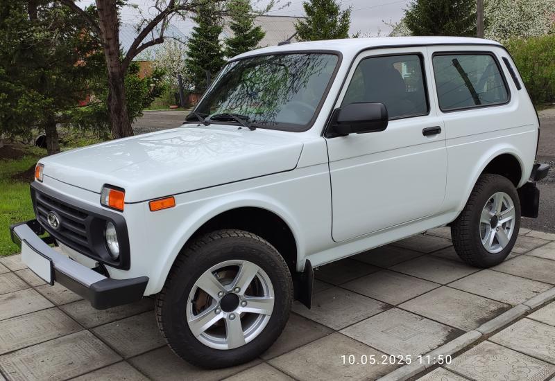  4x4 (), 2024