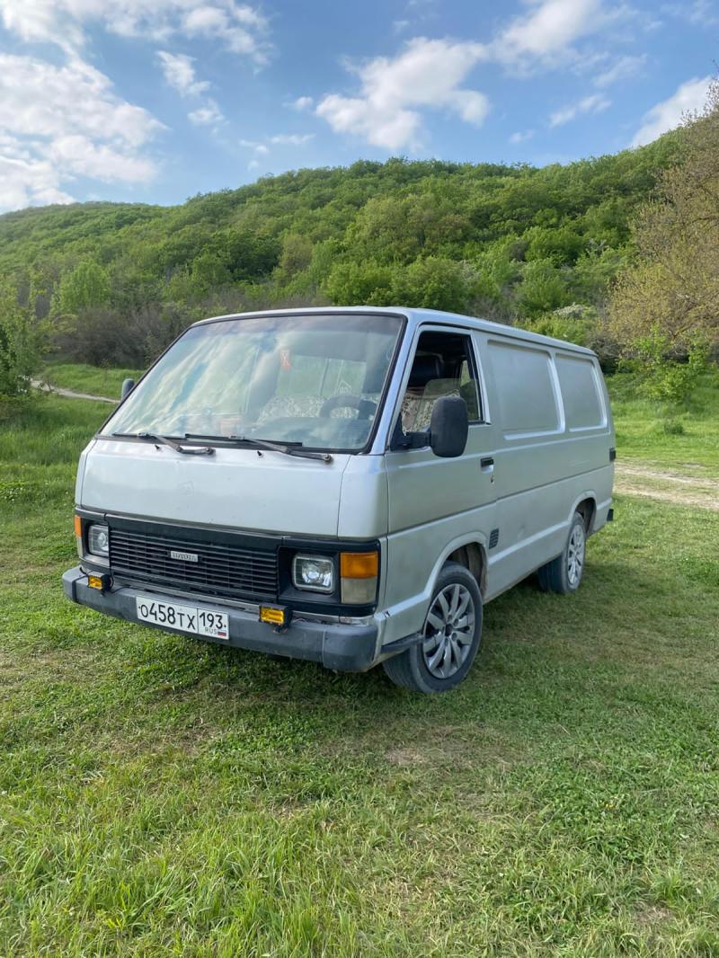 Toyota Hiace, 1989