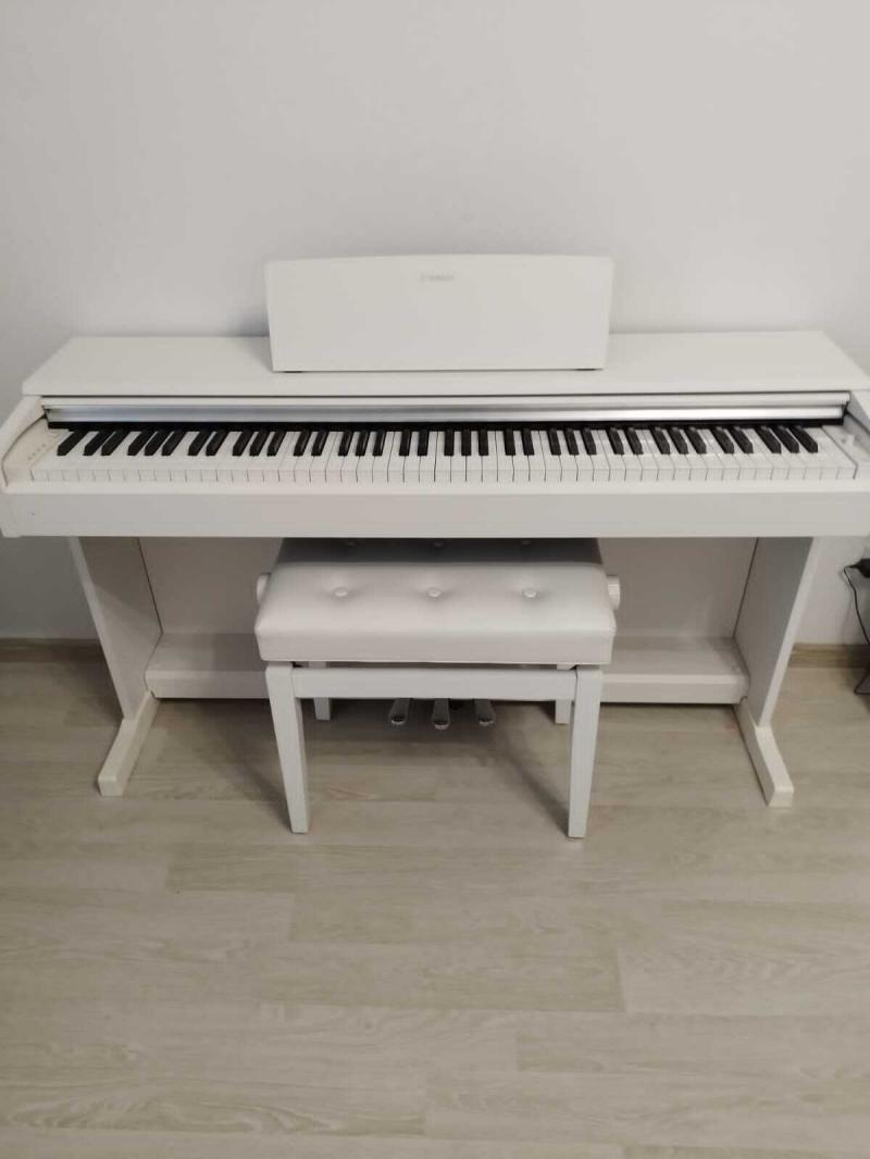 �������� �/� ������� Yamaha YDP-144 Arius