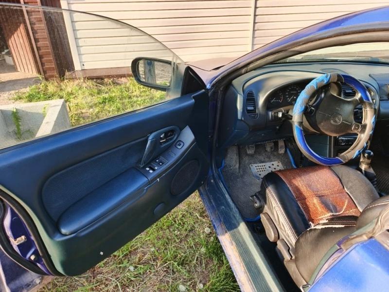 Mazda 323, 1996