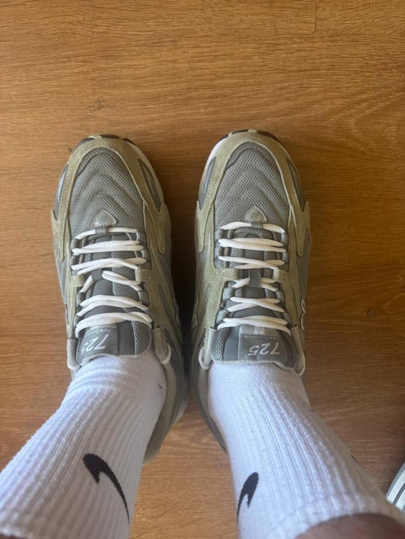 ��������� ������� new balance 725