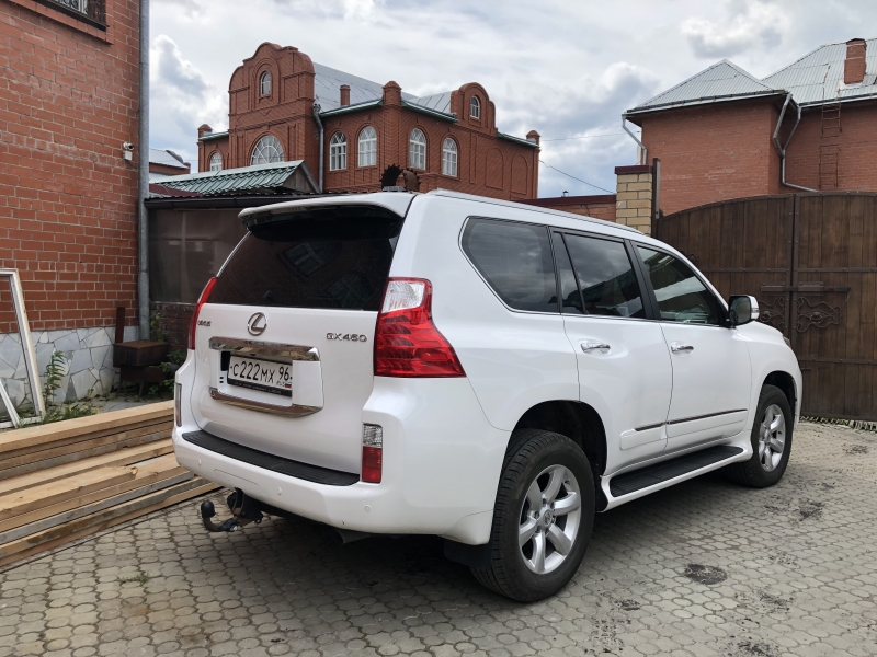 Lexus GX, 2010