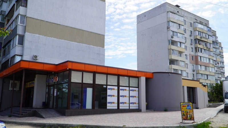 Продам готовый бизнес - помещение 874 м. кв.заселенное арендаторами.