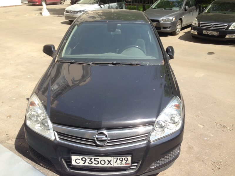 Opel Astra, 2011