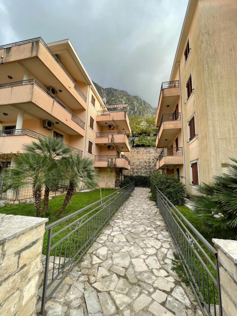 Продажа 2-комнатной квартиры 61 м на побережье в Черногории