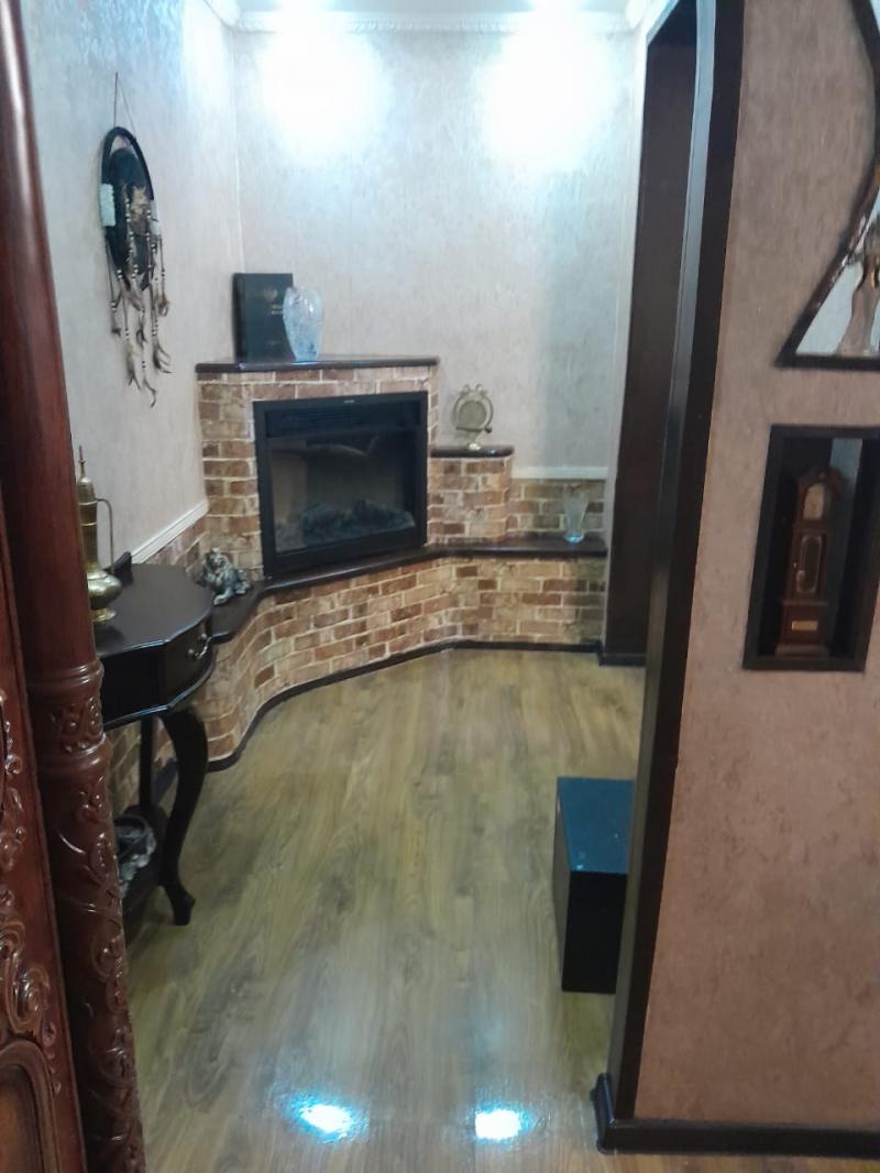 4-к квартира, 97 м2, 1/5 эт.ул. Комарова
