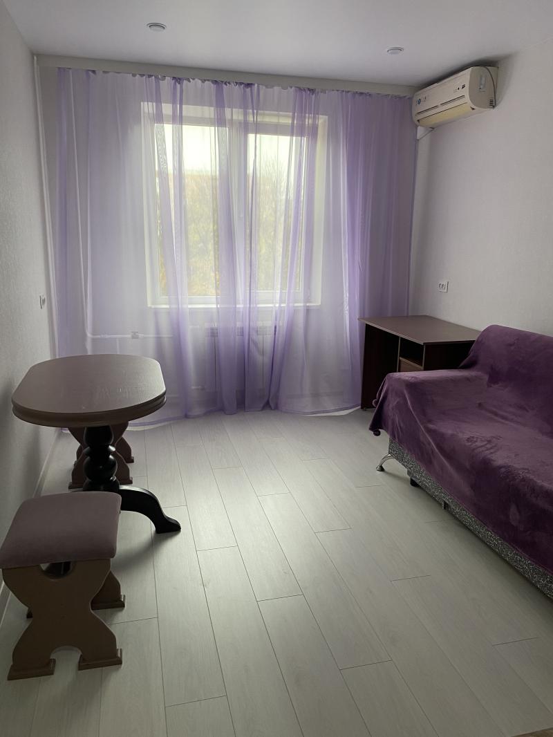 2-к квартира, 55 м2, 4/9 эт. Сдаю комнату в 2-х комнатной квартире