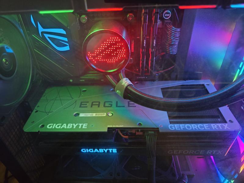 GIGABYTE RTX 4080 EAGLE OC