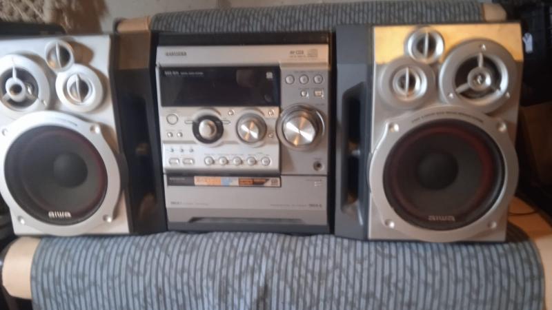 Продам аудиоцентр aiwa