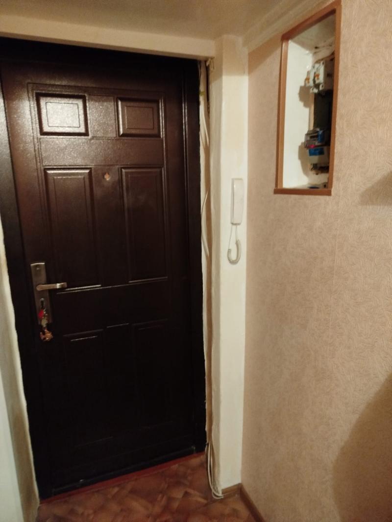 2-к квартира, 40 м2, 3/5 эт.