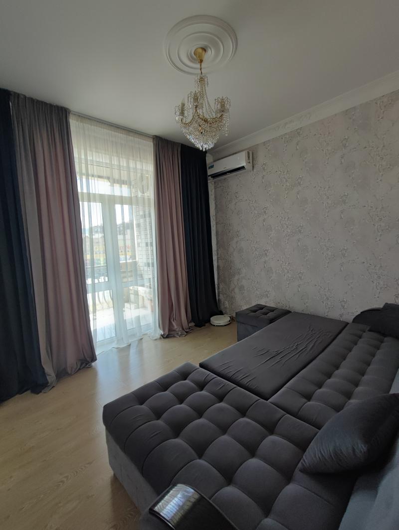 2-к квартира, 65 м2, 2/13 эт.