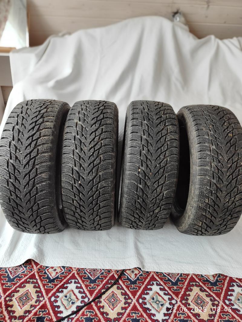 Продам зимние шины