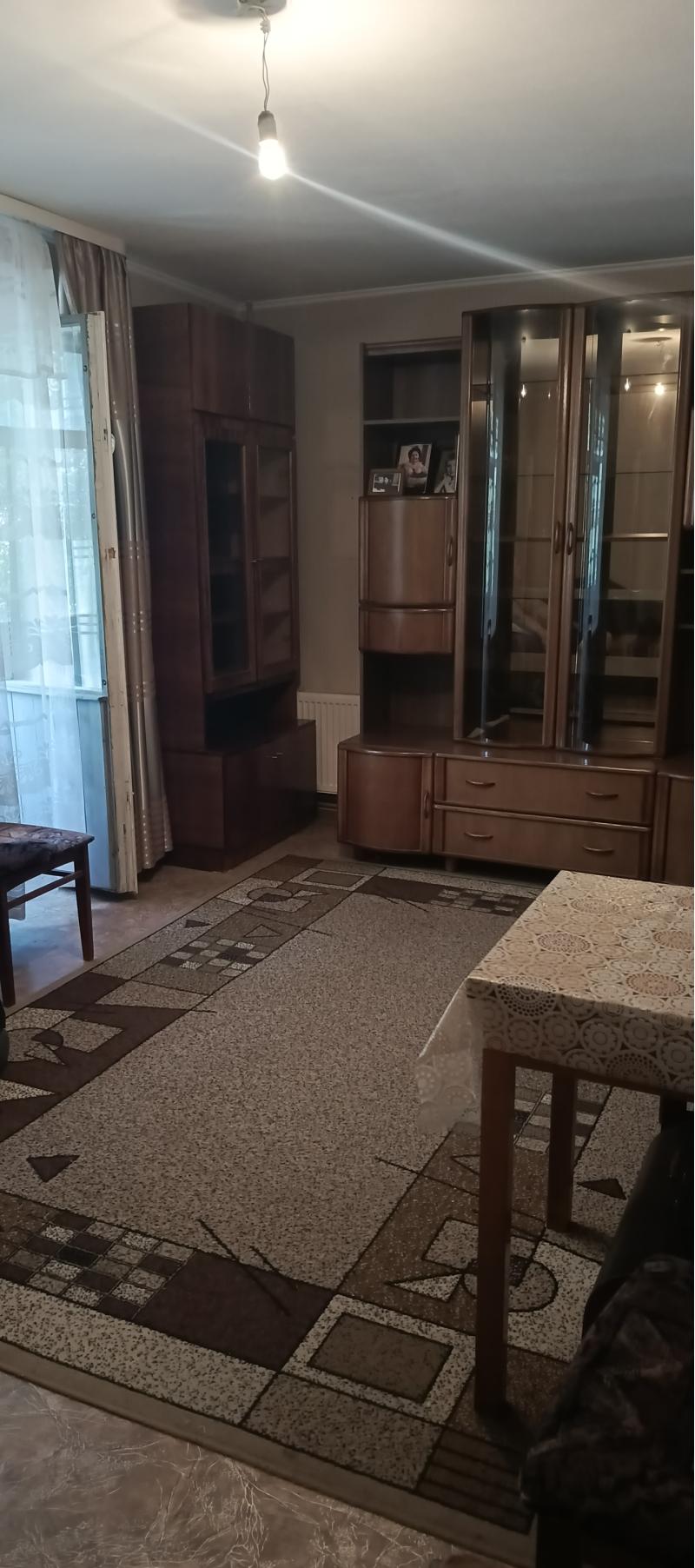 2-к квартира, 43 м2, 2/9 эт.Луганск