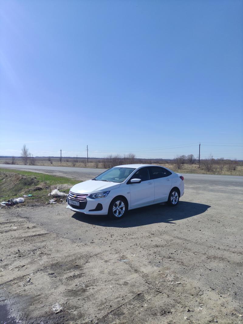 ������ Chevrolet Onix, 2020