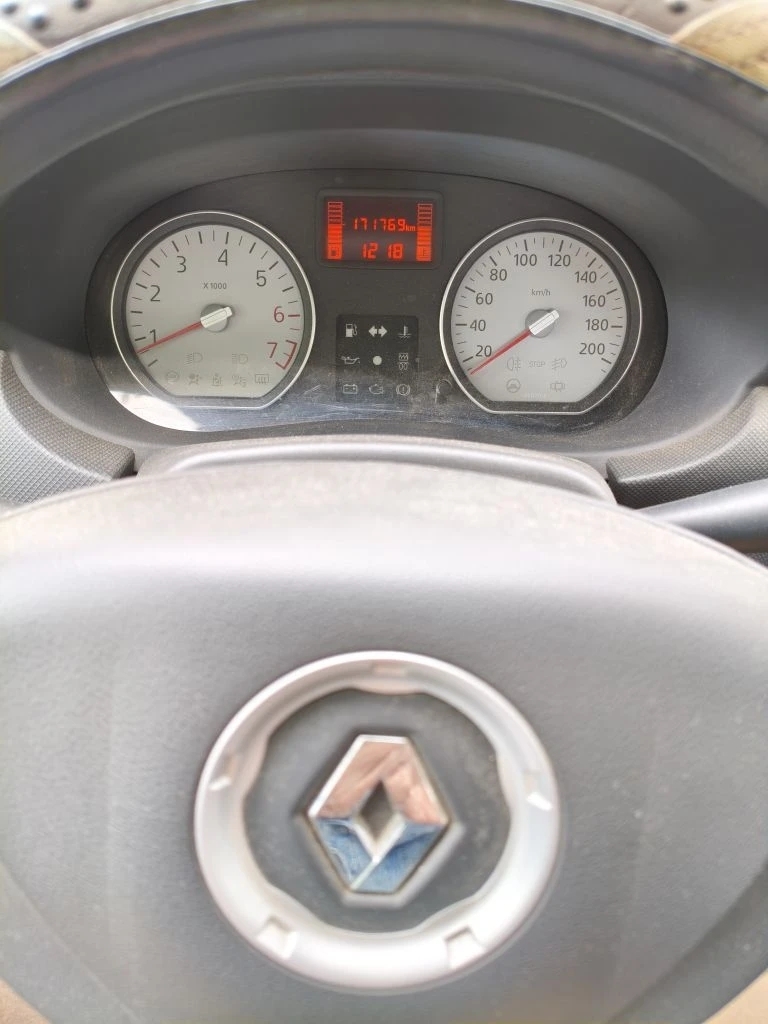Renault Logan, 2012