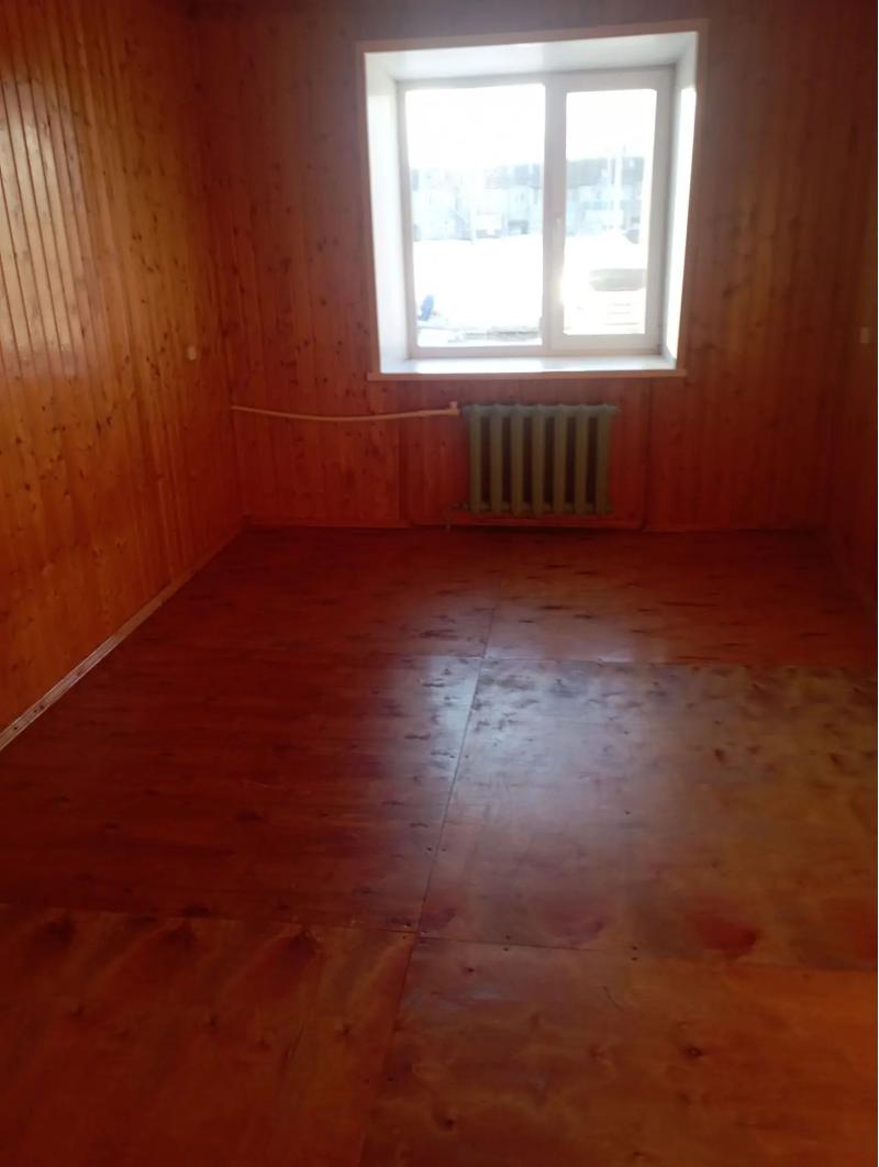 2-� ��������, 47 �2, 1/2 ��.