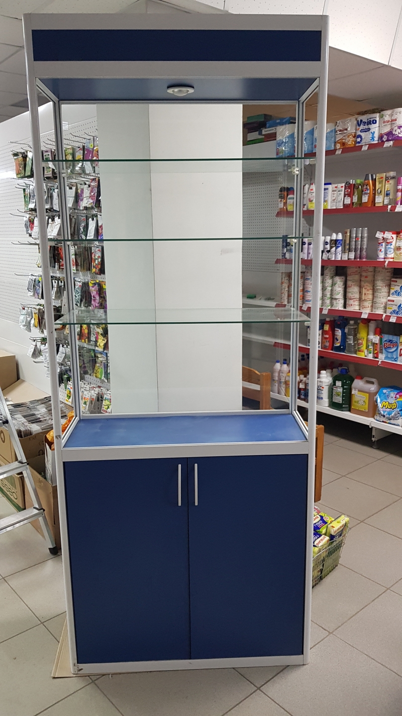 Продам витрины