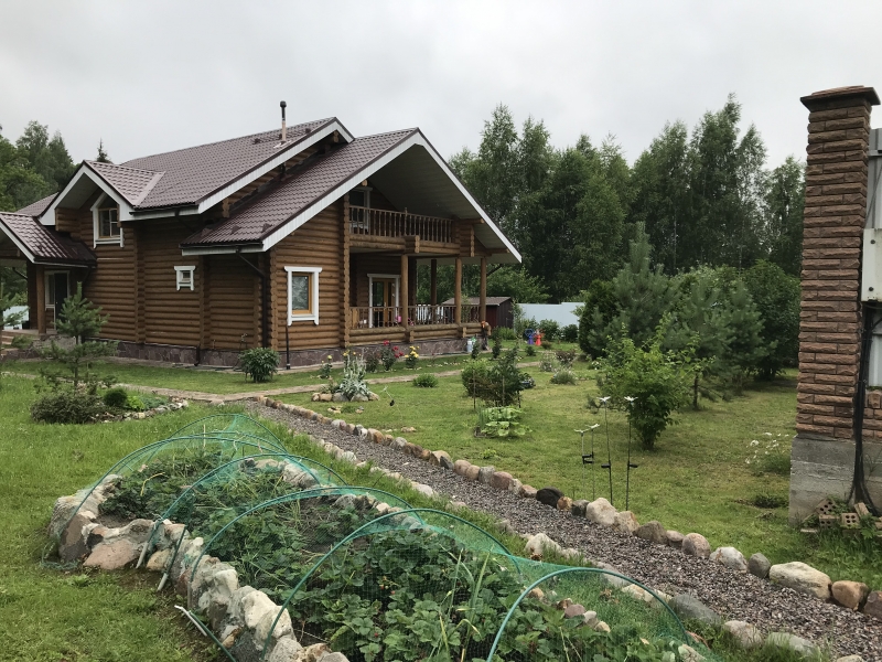 Дом 212 м2 с участком 30 соток
