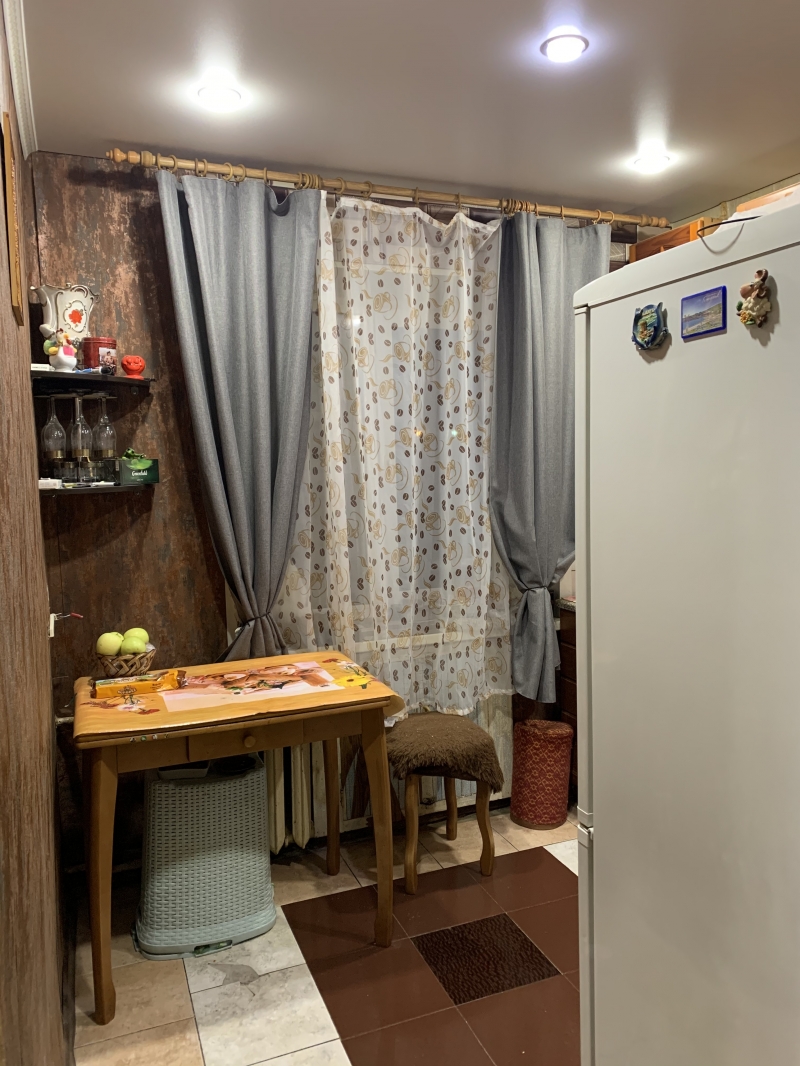 2-к квартира, 47 м2, 1/4 эт.