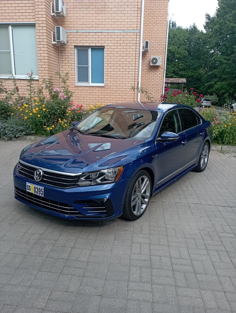 Volkswagen Passat, 2016