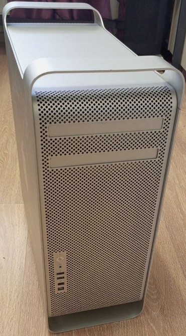 Mac Pro 3,1. 2 x 2,8GHz Quard-Core Intel Xeon, 32Gb RAM