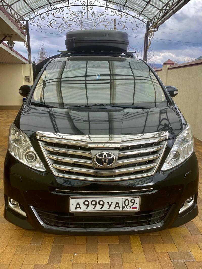 Toyota Alphard 3,5  2011