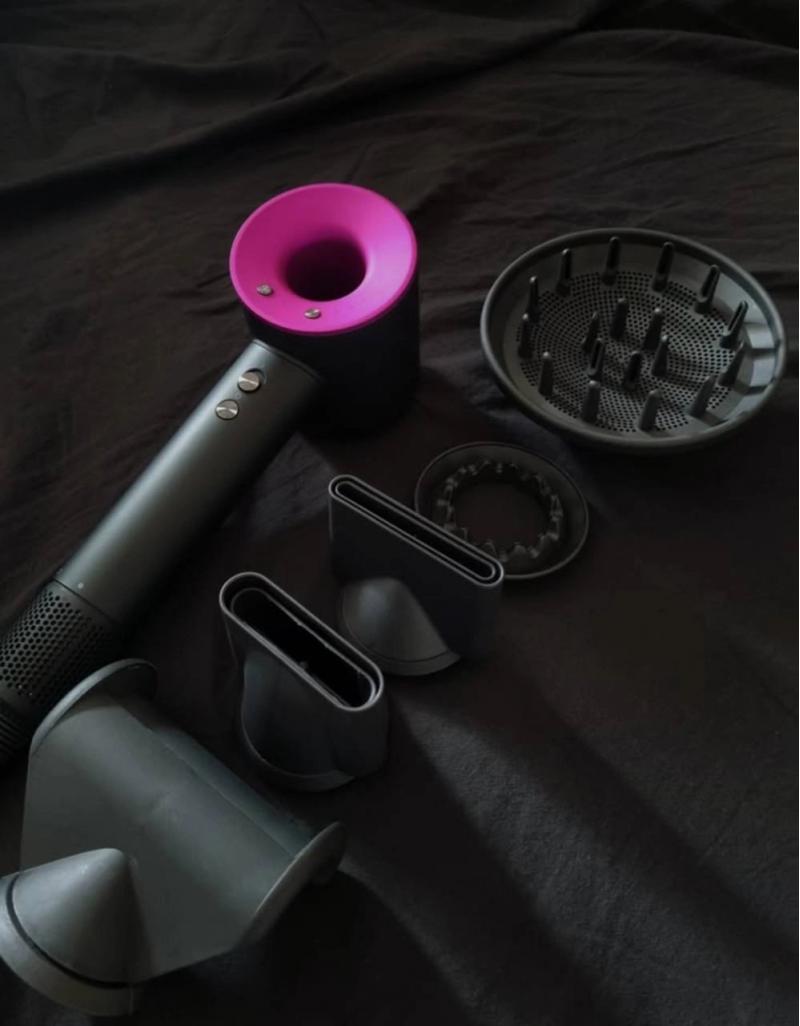 Фен Dyson