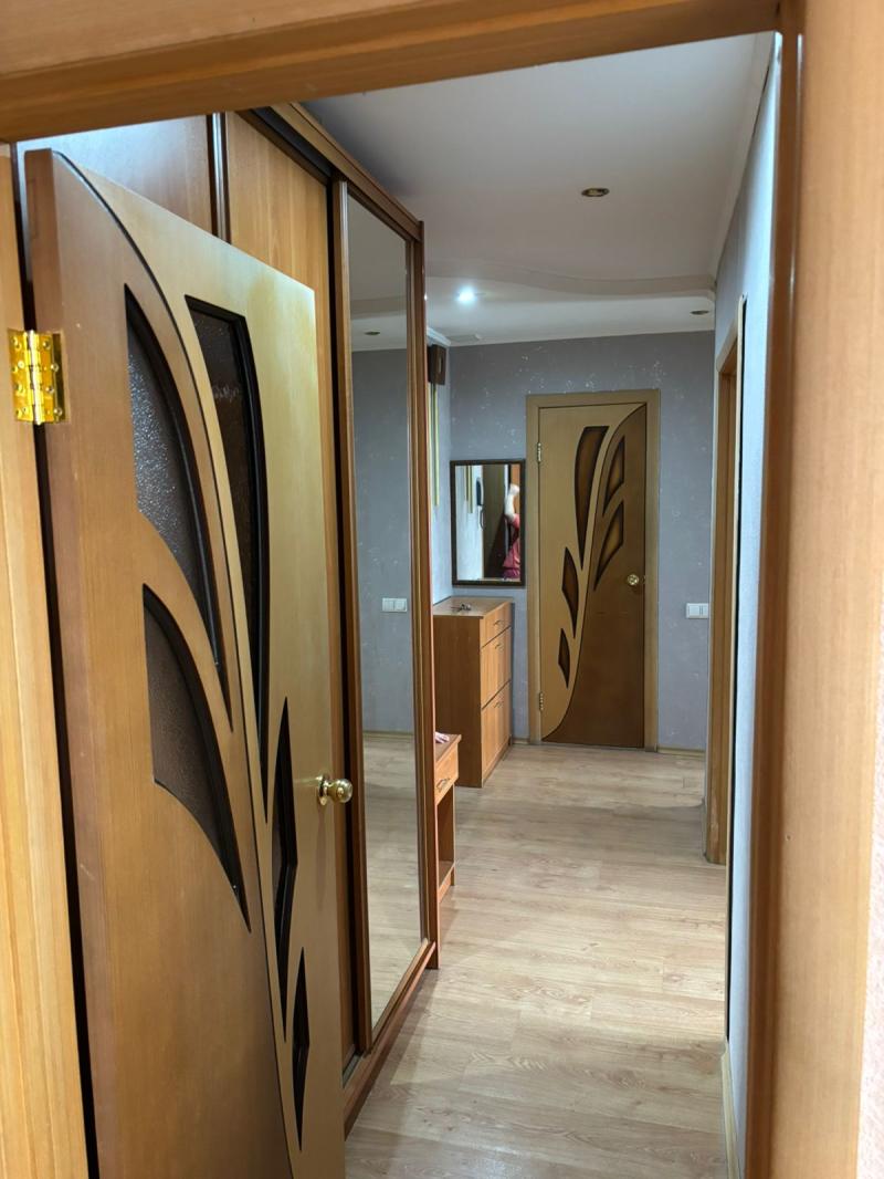 2-к квартира, 46 м2, 3/10 эт.