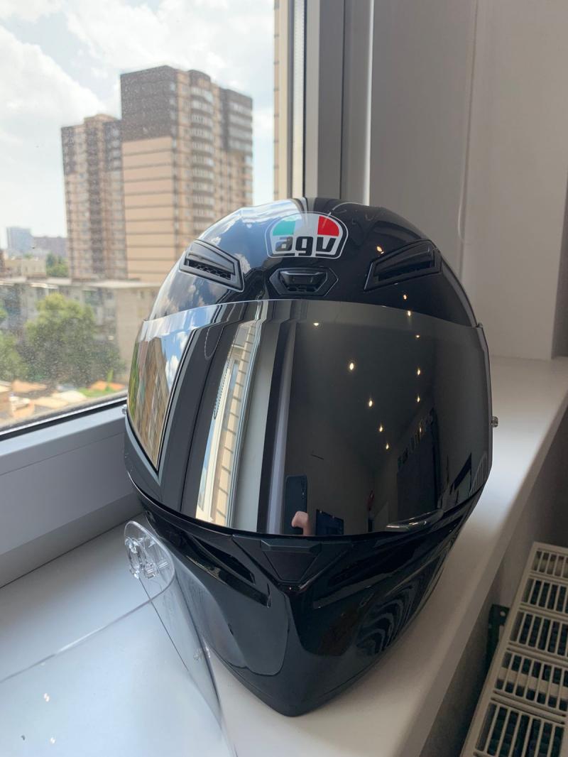Мотошлем agv k1
