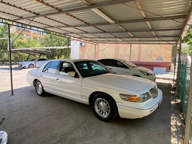 Mercury Grand Marquis 1998
