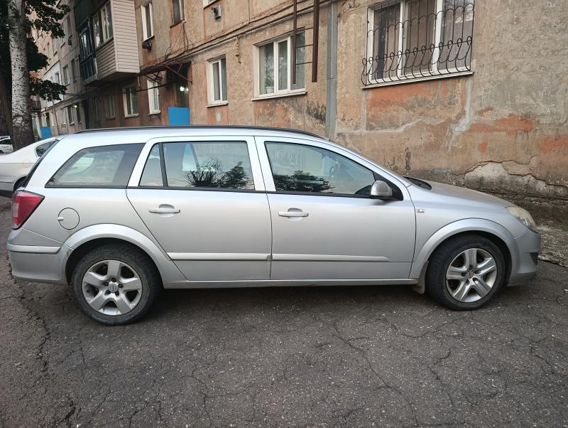 Opel Astra, 2007