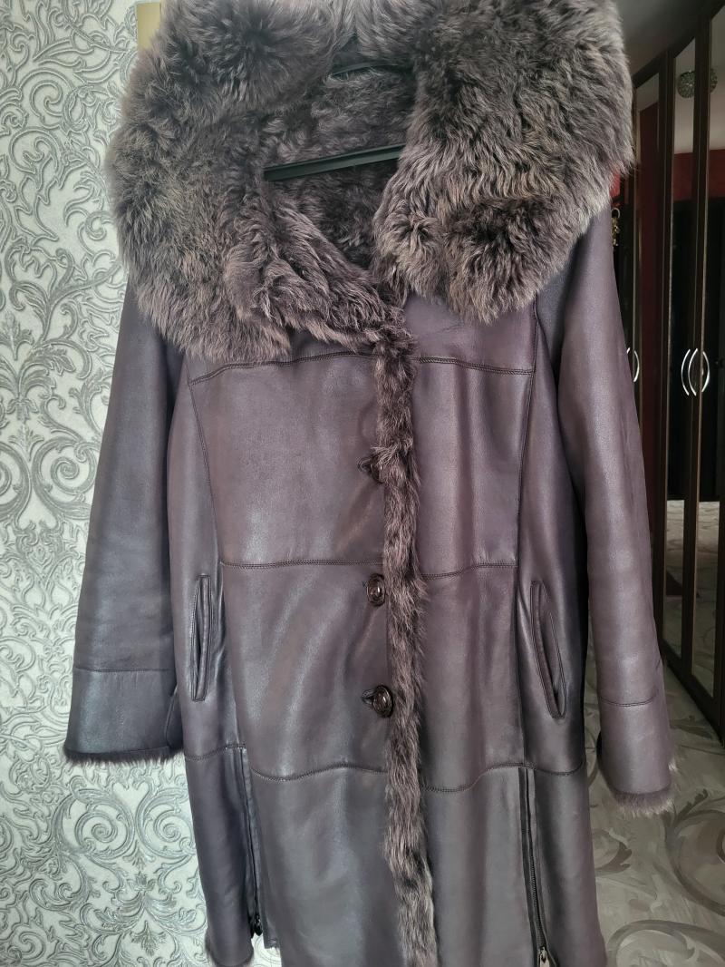 Продам женскую дубленку