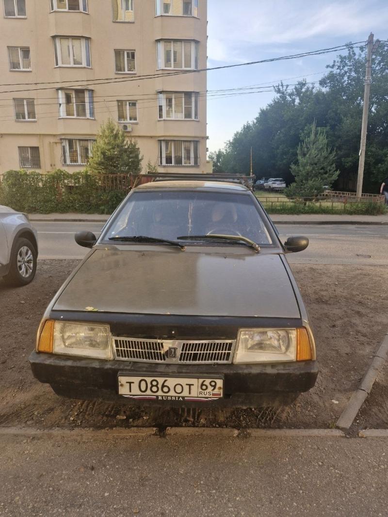 ��� 21099, 2002