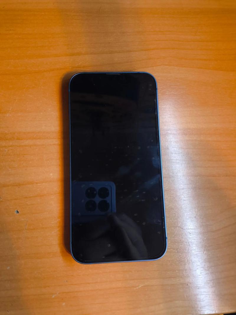 iPhone 13 128