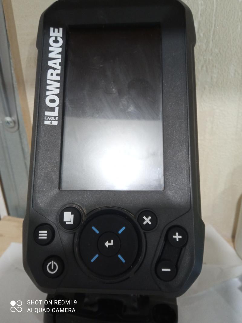 ������ ������ Lowrance Hook 3x � �������� Bullet