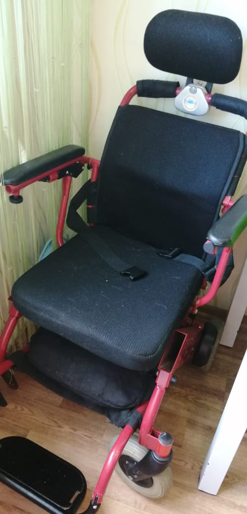 Продам коляску инвалидную с электроприводом бу